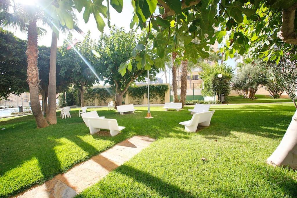 In Front Of The Sea With Ac And Pool Appartement Alicante Buitenkant foto