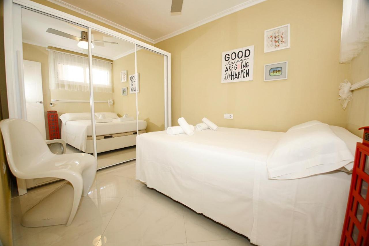 In Front Of The Sea With Ac And Pool Appartement Alicante Buitenkant foto