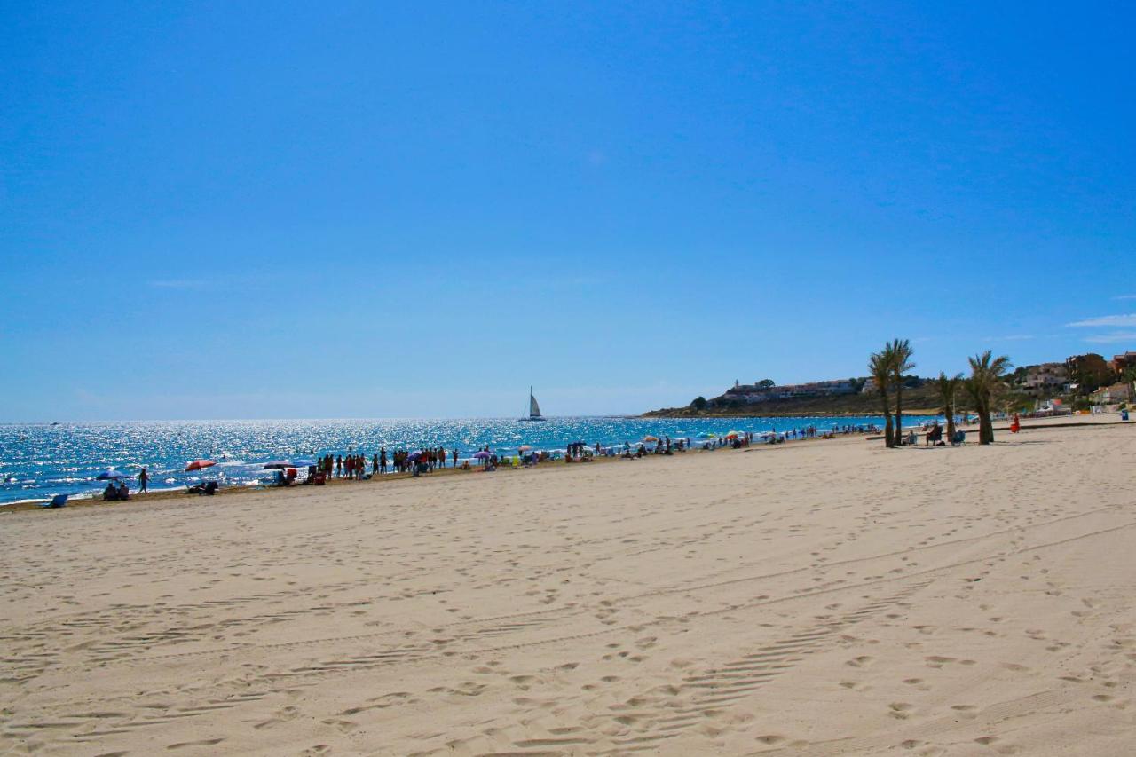 In Front Of The Sea With Ac And Pool Appartement Alicante Buitenkant foto